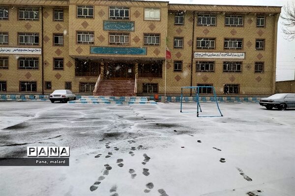 رنگ  سفید برف بر چهره ملارد و صفادشت