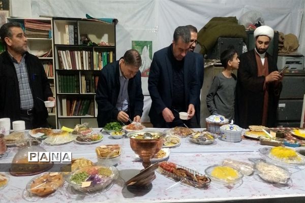جشنواره غذاهای متنوع ایرانی در مسجد امام جواد (ع) شاهد شهر