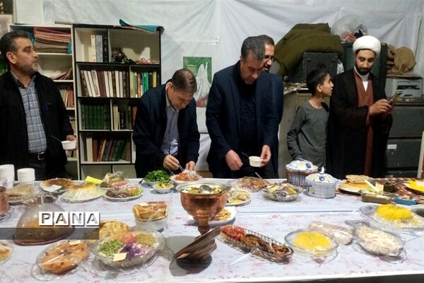 جشنواره غذاهای متنوع ایرانی در مسجد امام جواد (ع) شاهد شهر