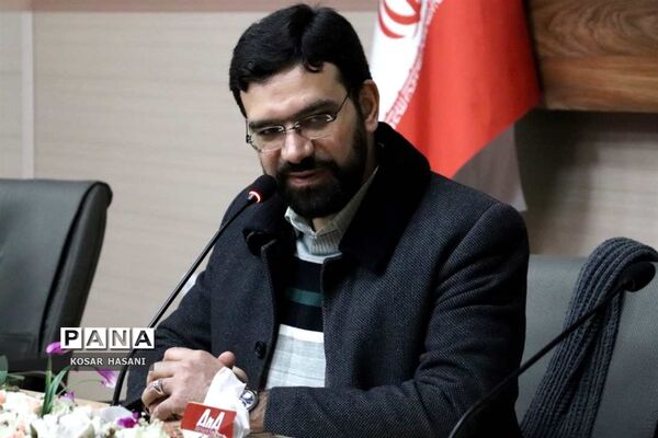 نقش و جایگاه دانش‌آموزان در شکل‌گیری تمدن نوین اسلامی و جهاد تبیین در مدارس