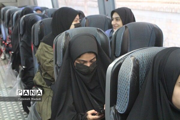 برگزاری مراسم اعزام و بدرقه دانش‌آموزان بهارستانی به اردوی راهیان نور