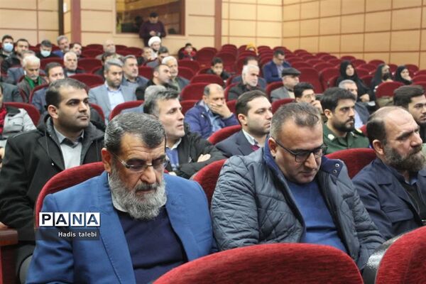 آیین رونمایی از کتاب دوما برگرفته از زندگی مادر سه شهید