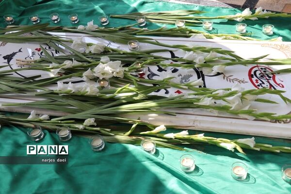 مراسم یادواره شهدای دفاع مقدس در اردوگاه ثامن الحجج