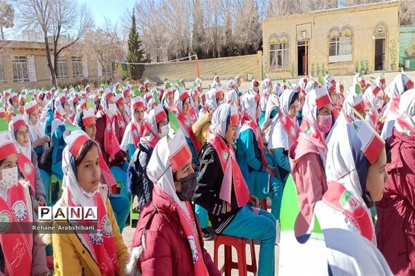 برگزاری جشن انقلاب در مدارس آباده