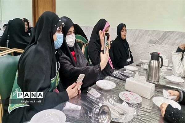 روز دوم اردوی زیارت اولی ها در حرم امام رضا(ع)