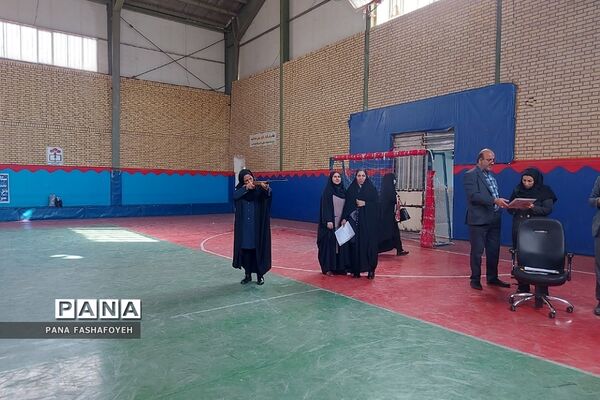 برگزاری مسابقات ورزشی ویژه فرهنگیان فشافویه