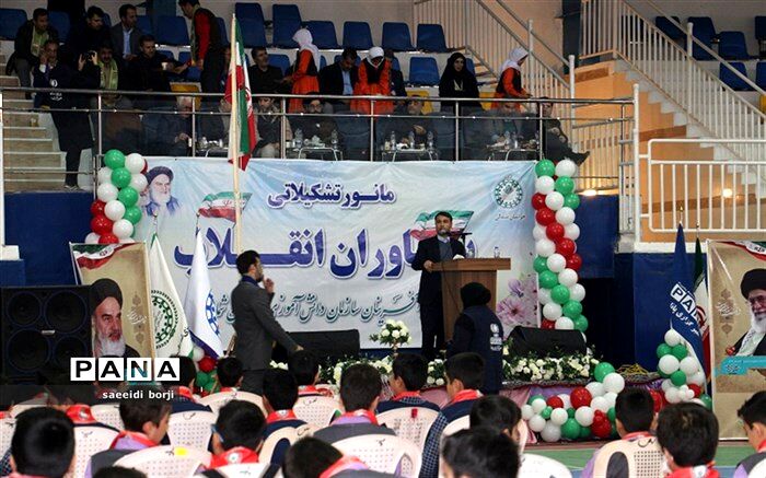 جشن انقلاب و دهه فجر دهه، همه خوبی‌ها و پیروزی شکوهمند انقلاب اسلامی است