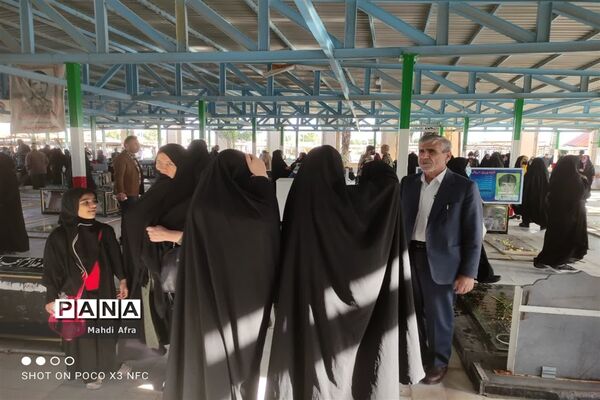 برگزاری مراسم غباروبی و عطر افشانی مزار شهدای شهرستان بهبهان