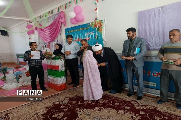 مراسم جشن تکلیف دانش آموزان دختر بخش تشان شهرستان بهبهان