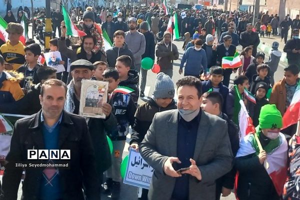 راهپیمایی باشکوه 22 بهمن در ناحیه یک شهرری