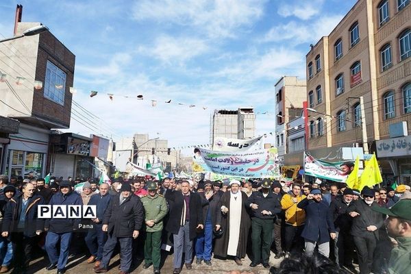 راهپیمایی۲۲بهمن در شهرستان‌های آذربایجان شرقی