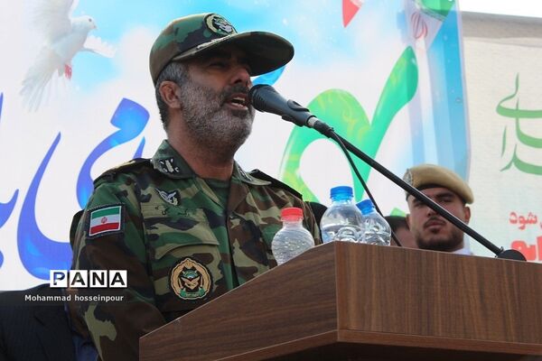 حضور پرشور مردم بهارستانی در راهپیمایی ۲۲ بهمن