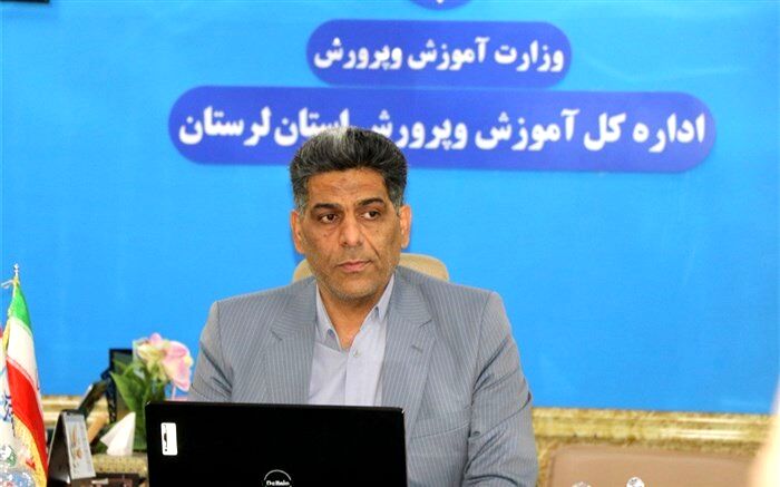 شرکت در راهپیمایی ۲۲ بهمن تجدید میثاق با شهداست