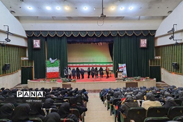 جشن‌های دهه فجر انقلاب و اعیاد ماه رجب درکانون فرهنگی تربیتی سلمان منطقه ۱۰