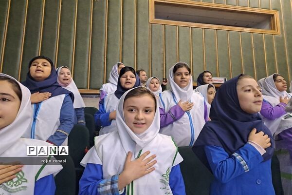 جشن‌های دهه فجر انقلاب و اعیاد ماه رجب درکانون فرهنگی تربیتی سلمان منطقه ۱۰