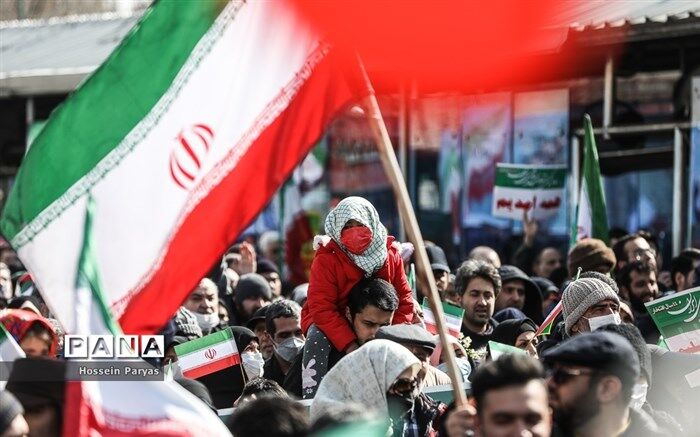 شکوه 44؛ خیابان‌های ایران صحنه اتحاد ملی