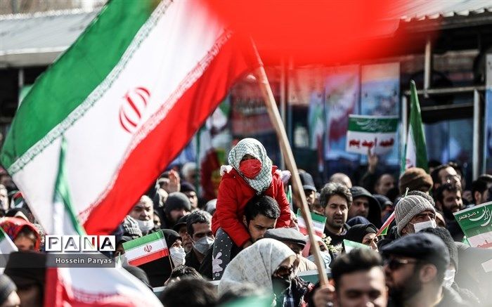 شکوه 44؛ خیابان‌های ایران صحنه اتحاد ملی