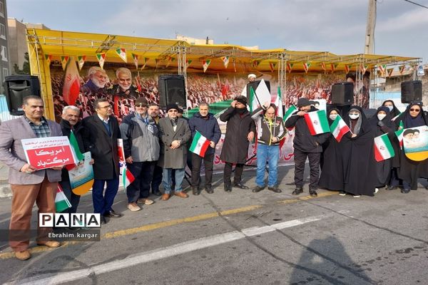 حضور باشکوه در راهپیمایی ۲۲ بهمن در تهران