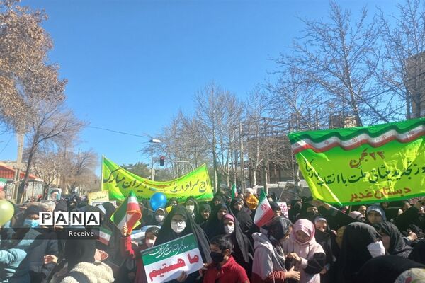 راهپیمایی باشکوه 22 بهمن در شهرستان اقلید
