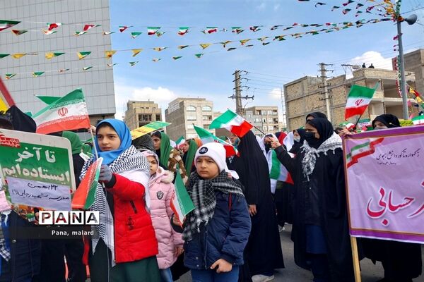 تجمع پرشور ۲۲ بهمن در ملارد