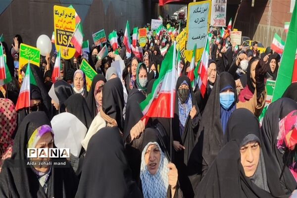راهپیمایی با شکوه ۲۲ بهمن در شهرستان رباط‌کریم