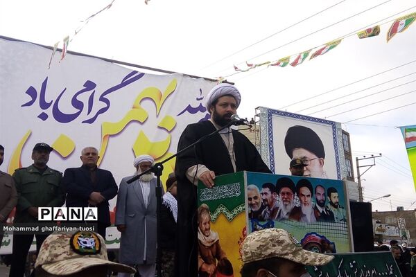 راهپیمایی باشکوه ۲۲ بهمن در تربت جام