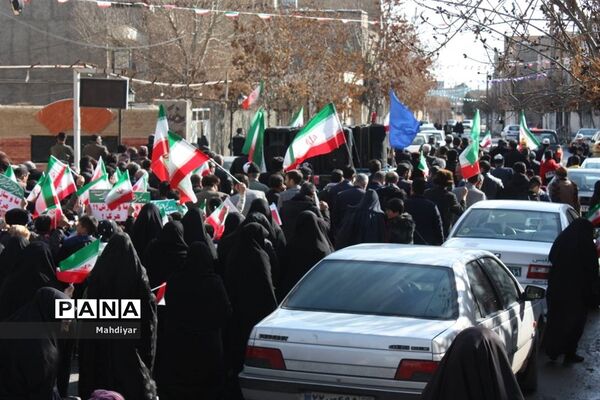 برگزاری راهپیمایی ۲۲ بهمن در شهر جوادآباد