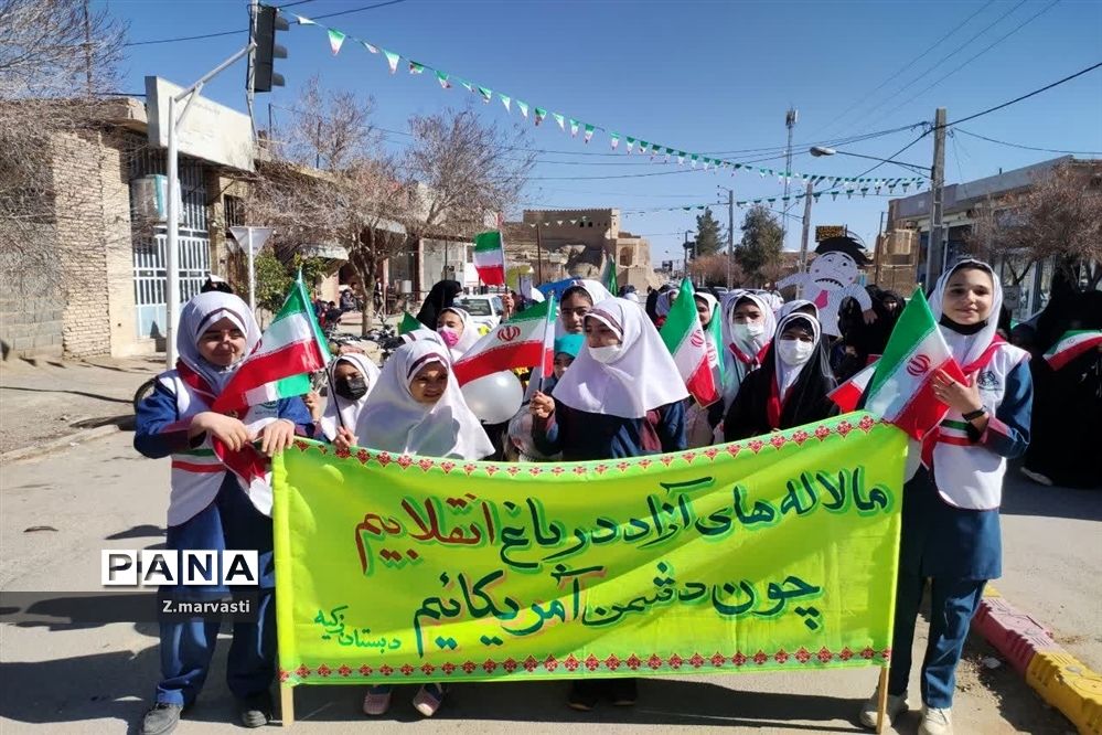 افتخار دیگر دانش‌آموزان انقلابی مروست