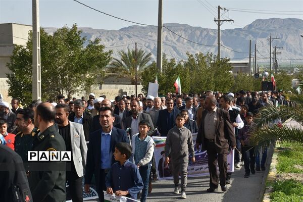 حضور پرشور دانش‌آموزان و مردم شهر گله‌دار در راهپیمایی 22 بهمن