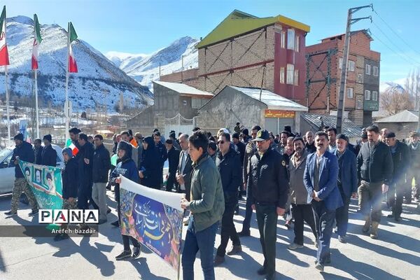 راهپیمایی ۲۲ بهمن در شهر بلده نور