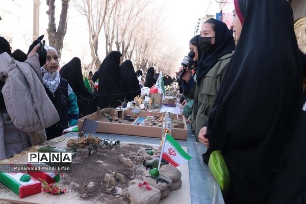 شکوه حضور مردم  آباده در راهپیمایی 22 بهمن ماه