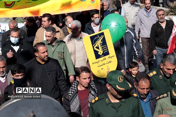 شکوه حضور مردم  آباده در راهپیمایی 22 بهمن ماه