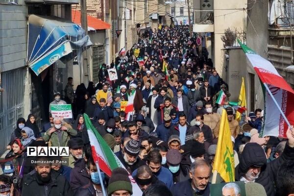راهپیمایی 22 بهمن در دماوند