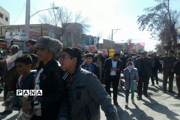 راهپیمایی یوم الله  ۲۲بهمن در فارسان