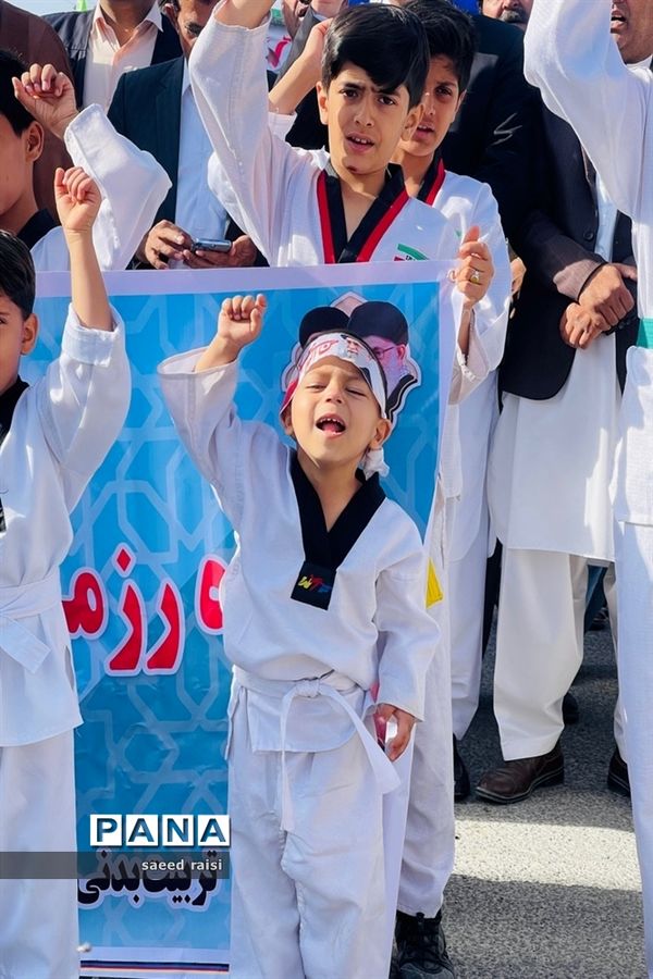 راهپیمایی یوم الله 22 بهمن در نیکشهر