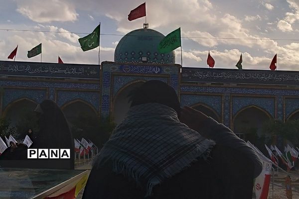 بازدید دانش‌آموزان بهارستانی در سالروز پیروزی انقلاب اسلامی از مناطق عملیاتی فاو
