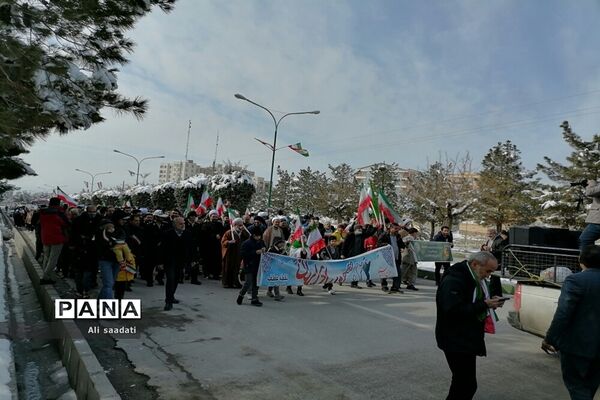راهپیمایی باشکوه ۲۲ بهمن در چهل و چهارمین سالگرد پیروزی انقلاب اسلامی شهر مهستان شهرستان ساوجبلاغ