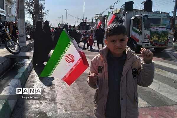 برگزاری راهپیمایی یوم‌الله ۲۲ بهمن در شهرستان قرچک