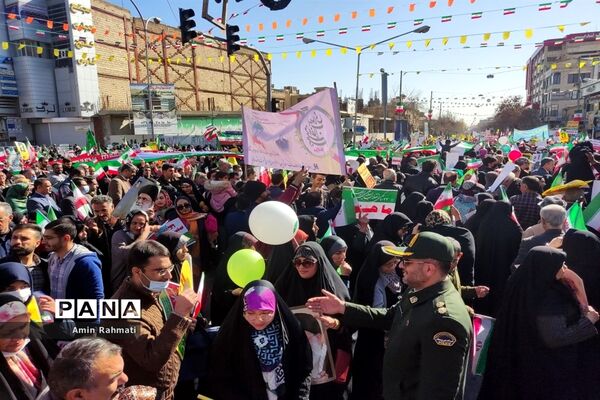 راهپیمایی 22 بهمن در شیراز