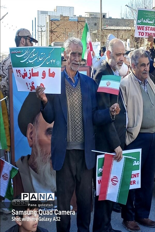 راهپیمایی22 بهمن در شهرستان گنبد