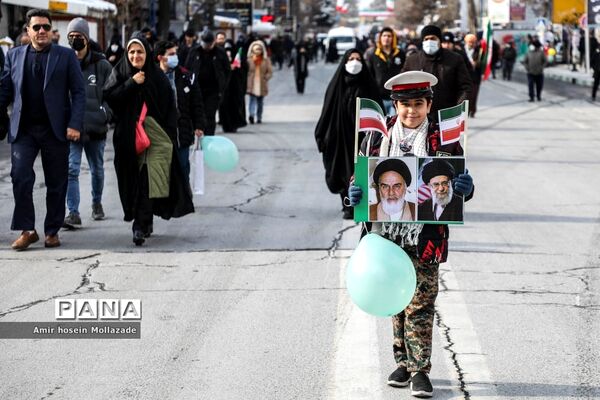 راهپیمایی 22 بهمن  در ارومیه-1