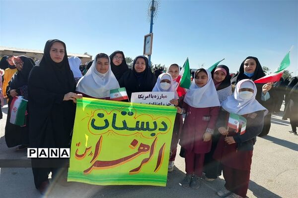 راهپیمایی چهل و چهارمین سالگرد پیروزی انقلاب در خیابان های امیدیه