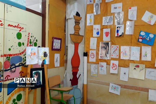 برگزاری نمایشگاه هنری پژوهشی «نوید مولا» در پژوهشسرای نه دی شهرستان رباط‌کریم