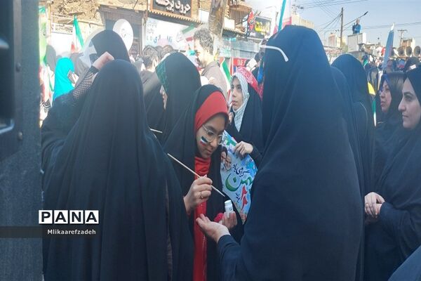 راهپیمایی 22 بهمن در دزفول