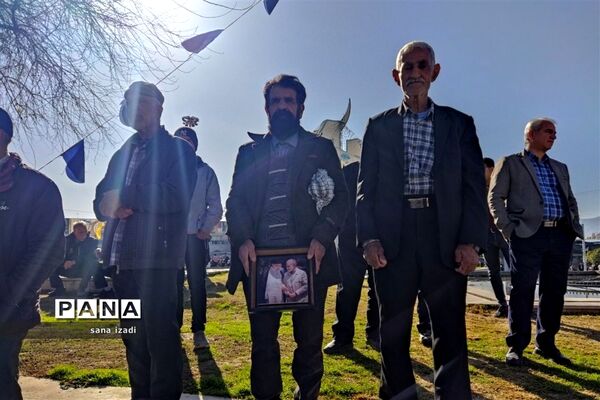 راهپیمایی 22 بهمن در کازرون