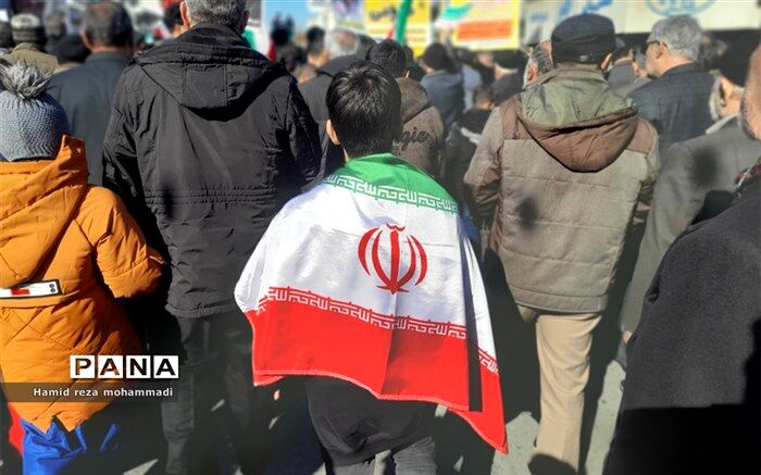 راهپیمایی ۲۲ بهمن در قائمشهر/فیلم