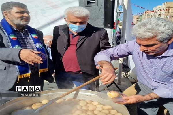 برپایی غرفه سازمان دانش‌آموزی بمناسبت 22 بهمن در اهواز