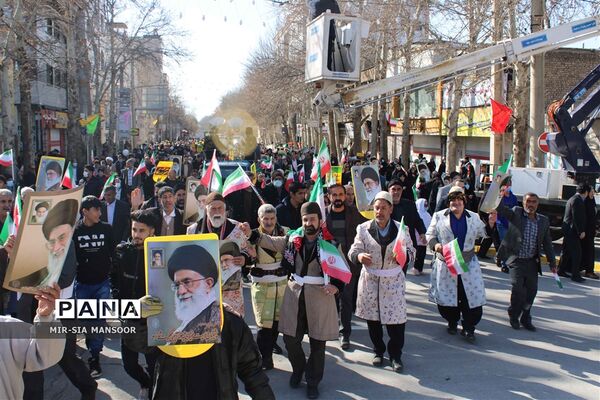 راهپیمایی 22 بهمن در خرم  آباد