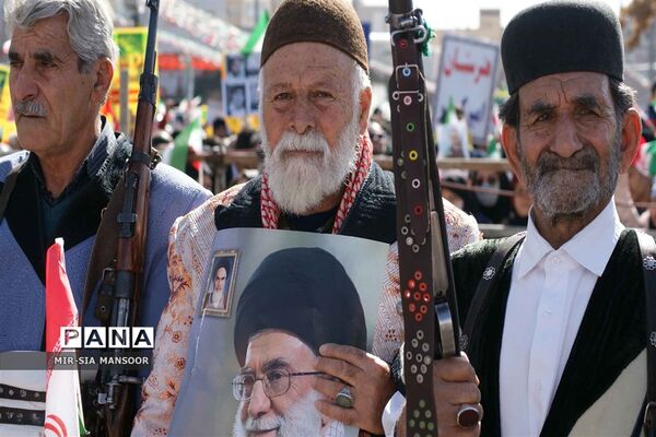 راهپیمایی 22 بهمن در خرم  آباد