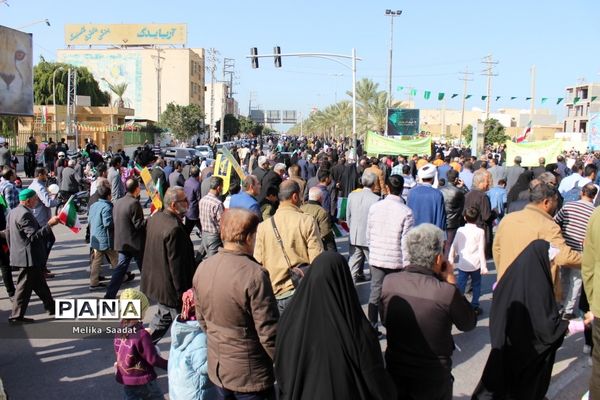 حماسه حضور مردم بوشهر در 22 بهمن